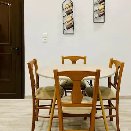 Lovely Country House! Desfina
